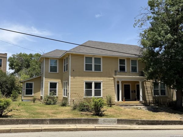 107 Willim, Alamo Heights, TX 78209