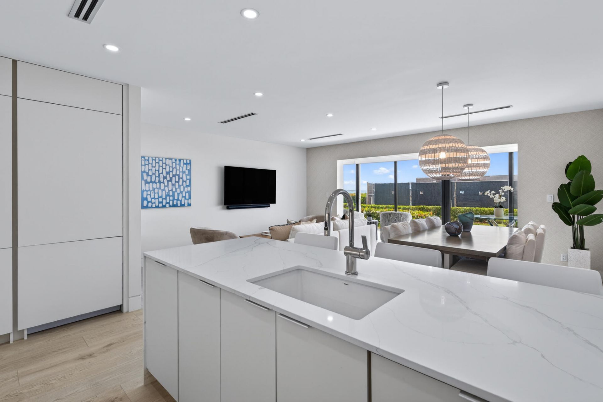 5720 Old Ocean Boulevard, Unit 5e, Ocean Ridge, FL 33435 Photo