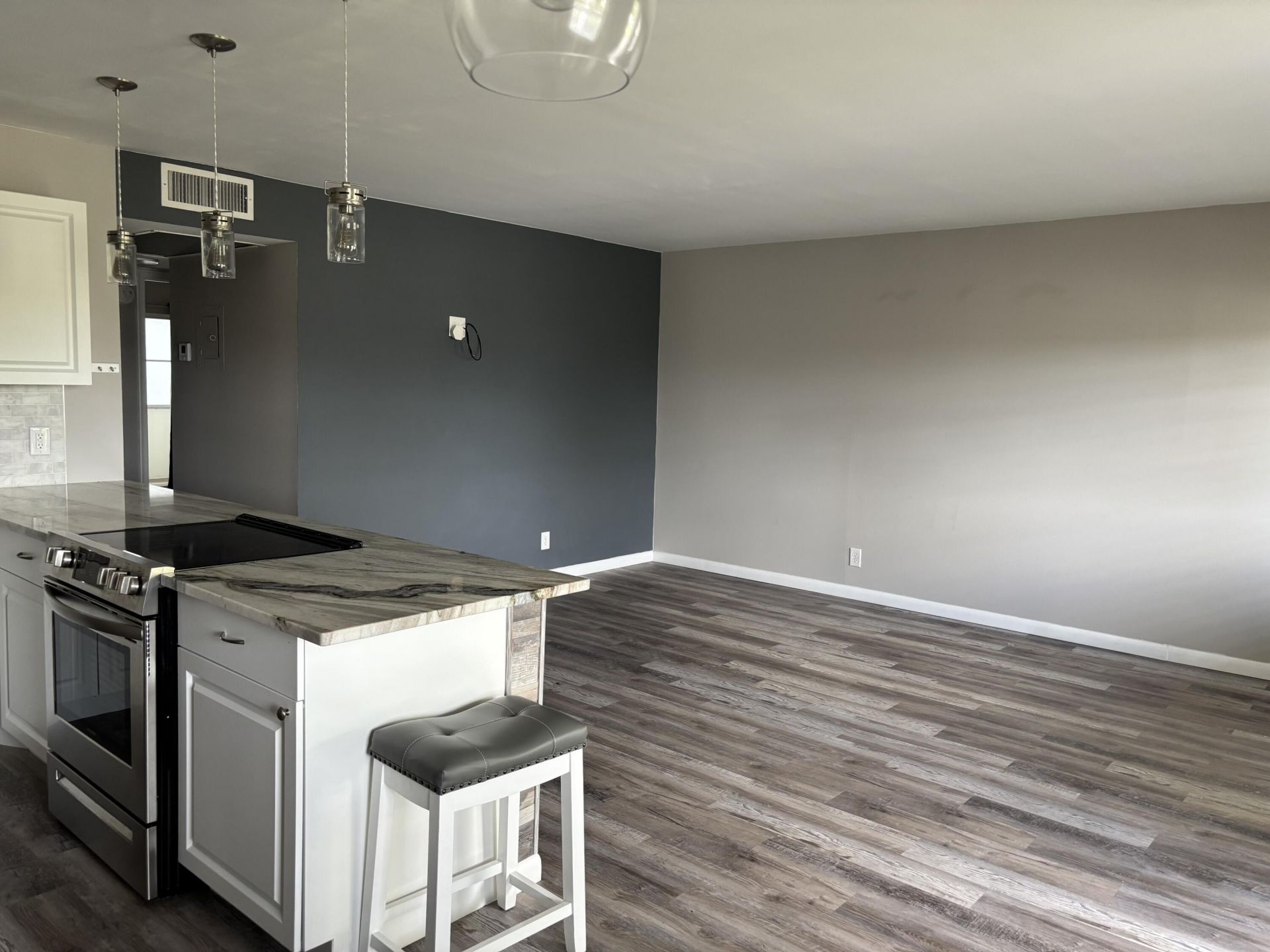 311 Chatham, Unit 311, West Palm Beach, FL 33417 Photo