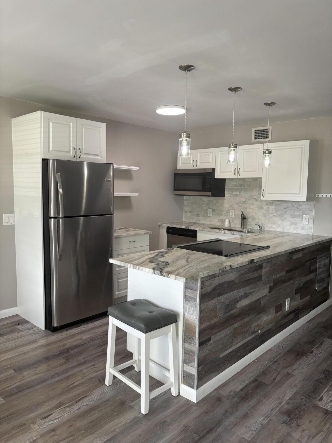 311 Chatham, Unit 311, West Palm Beach, FL 33417 Photo
