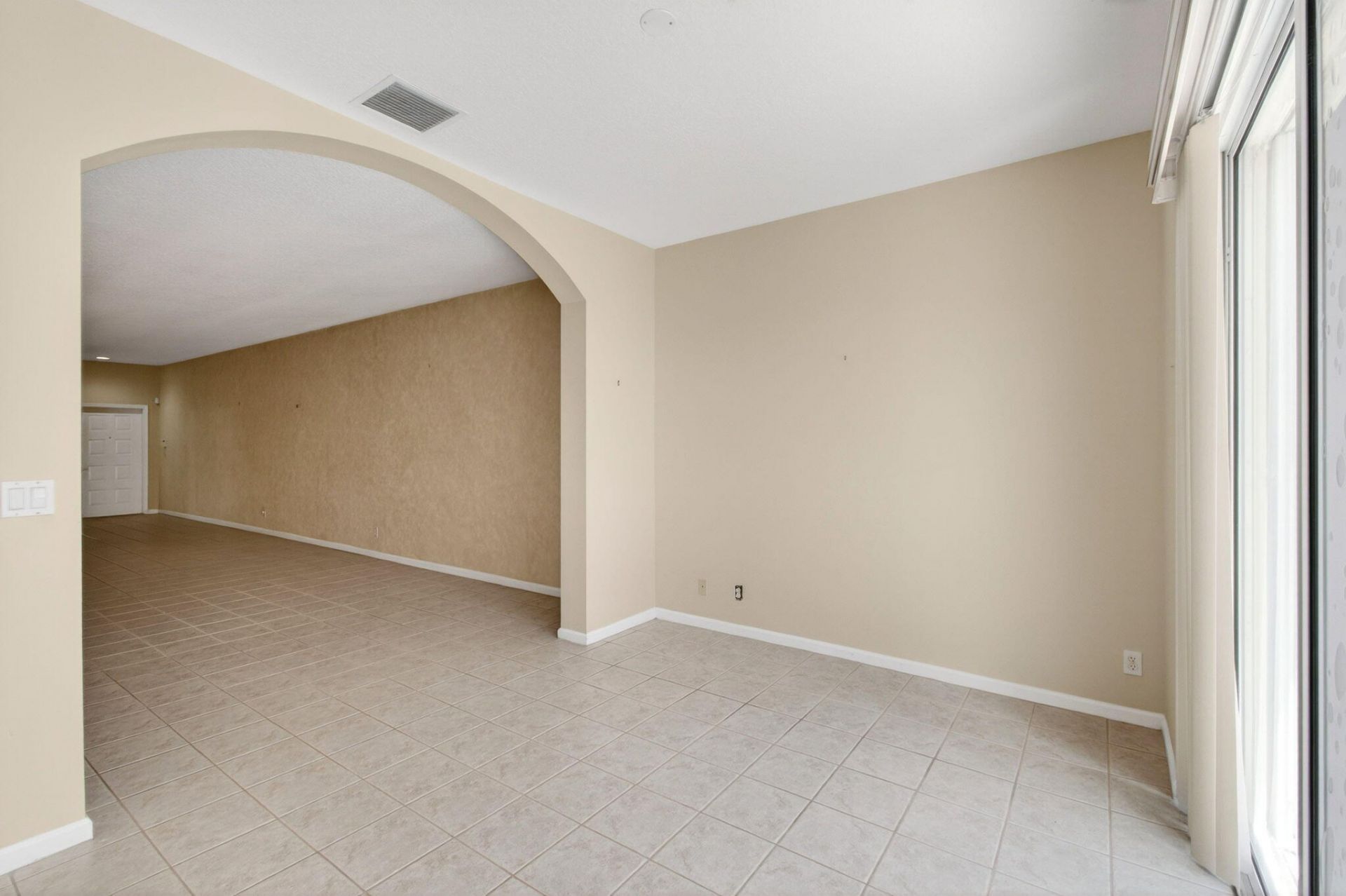 10641 Royal Caribbean Circle, Boynton Beach, FL 33437 Photo
