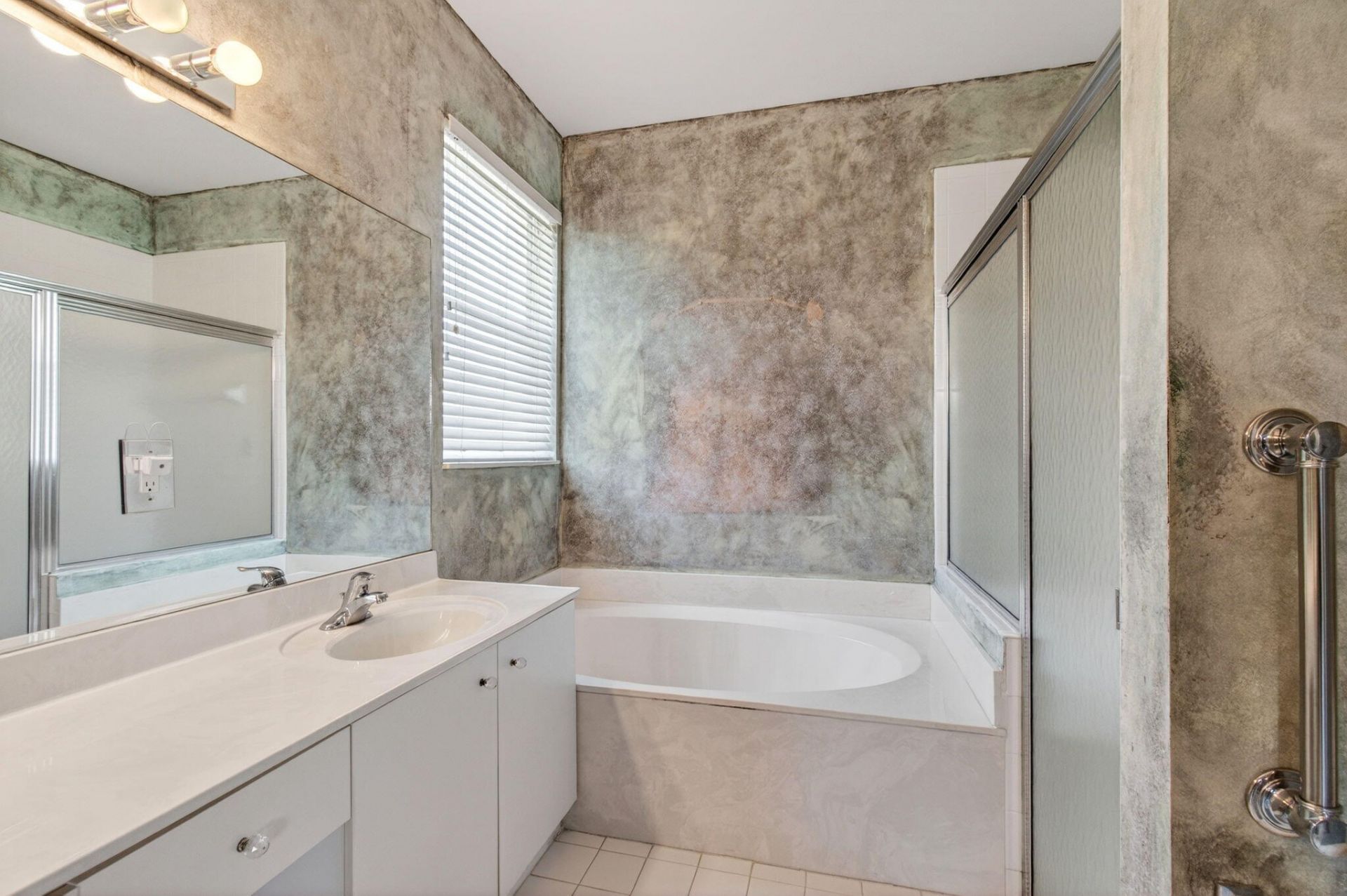 10641 Royal Caribbean Circle, Boynton Beach, FL 33437 Photo