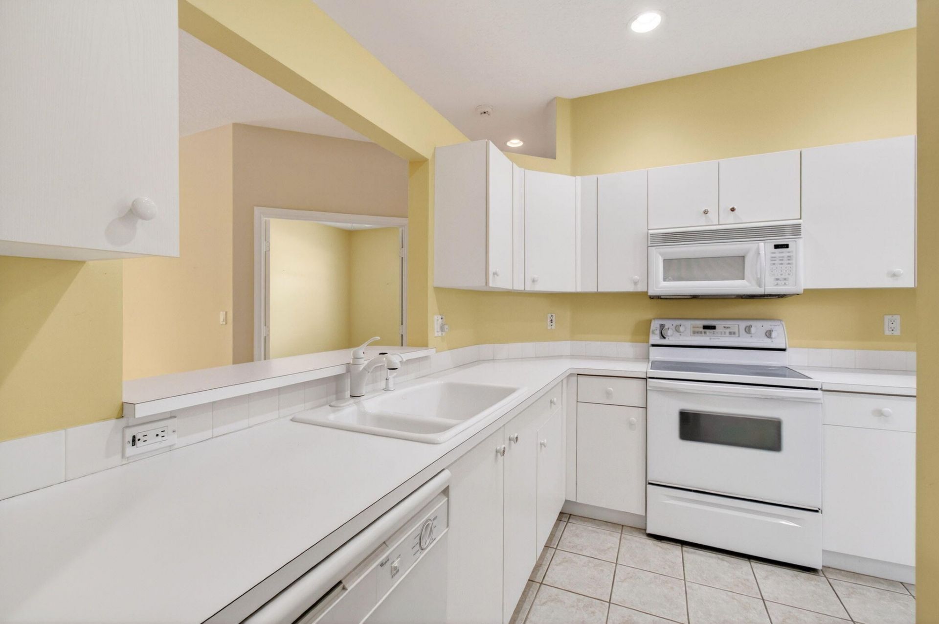10641 Royal Caribbean Circle, Boynton Beach, FL 33437 Photo