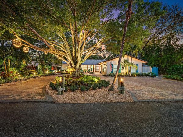 104 Elsa Road, Jupiter, FL 33477