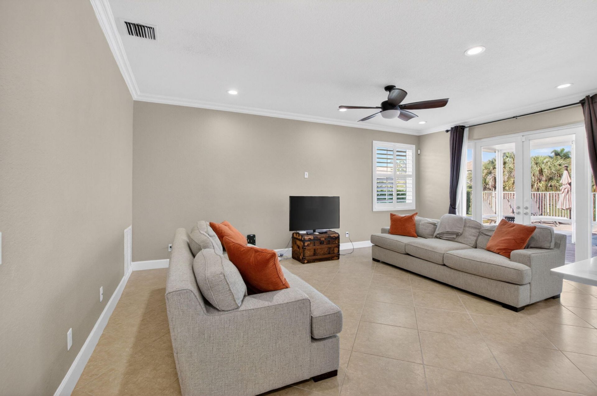 7245 Chesapeake Circle, Boynton Beach, FL 33436 Photo