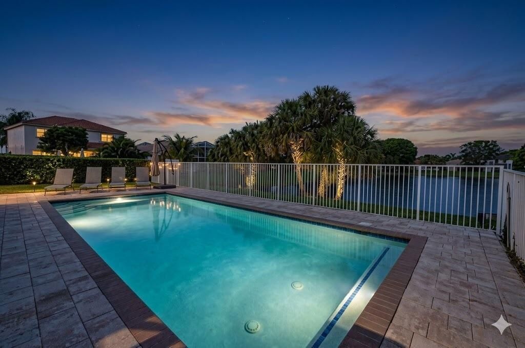 7245 Chesapeake Circle, Boynton Beach, FL 33436 Photo