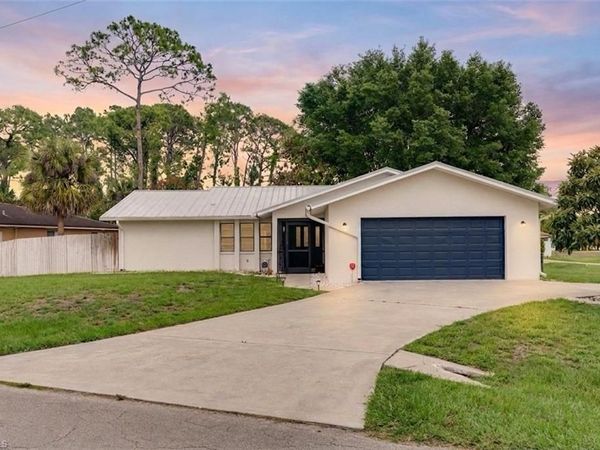 300 Edward AVE , LEHIGH ACRES, FL 33936