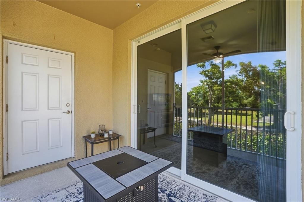 8515 Oakshade Cir, Unit 201, Fort Myers, FL 33919 Photo