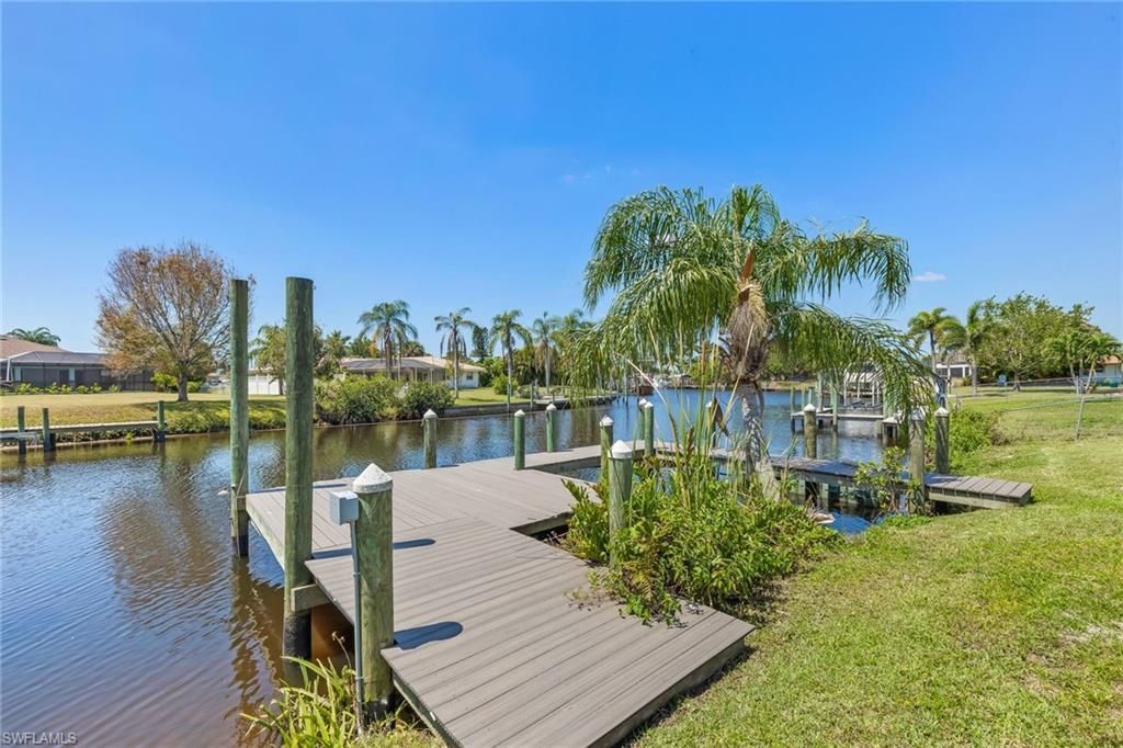 13821 River Forest Dr, Fort Myers, FL 33905 Photo