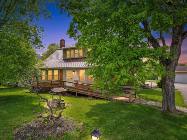 9154 Mink Street SW, Etna, OH 43062