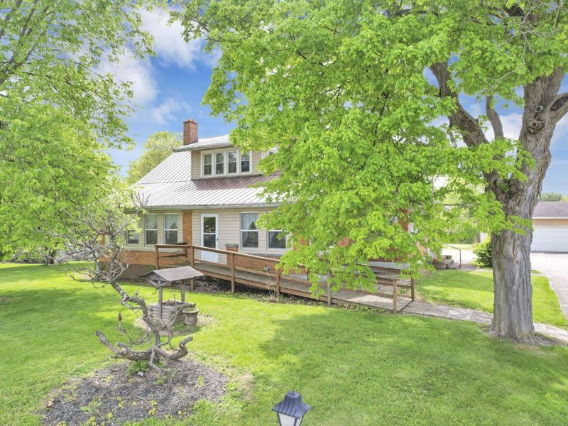 9154 Mink Street SW, Etna, OH 43062 Photo 2