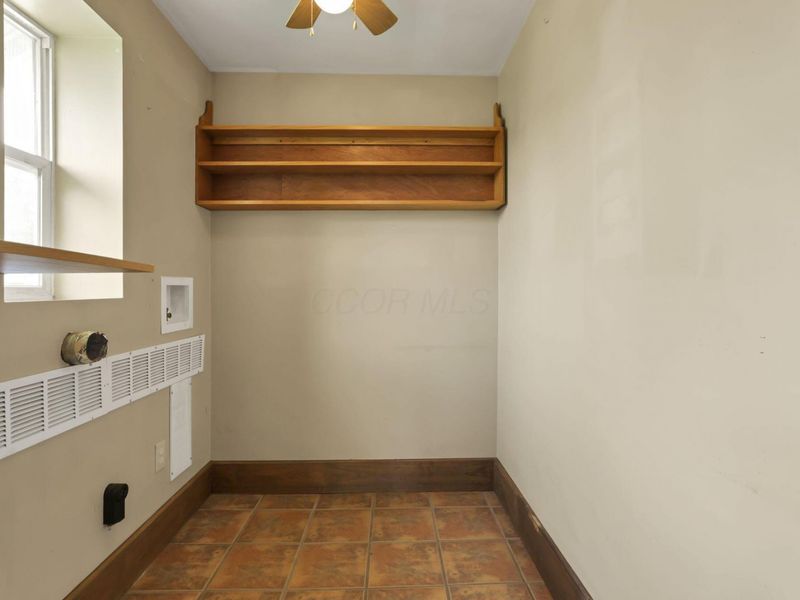 9154 Mink Street SW, Etna, OH 43062 Photo 24