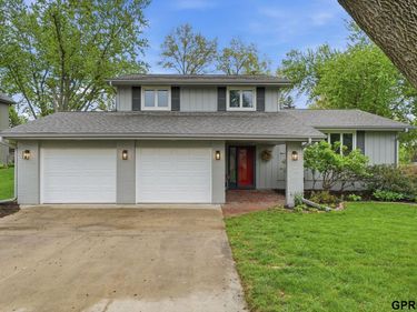 14227 Woolworth Circle , Omaha, NE 68144