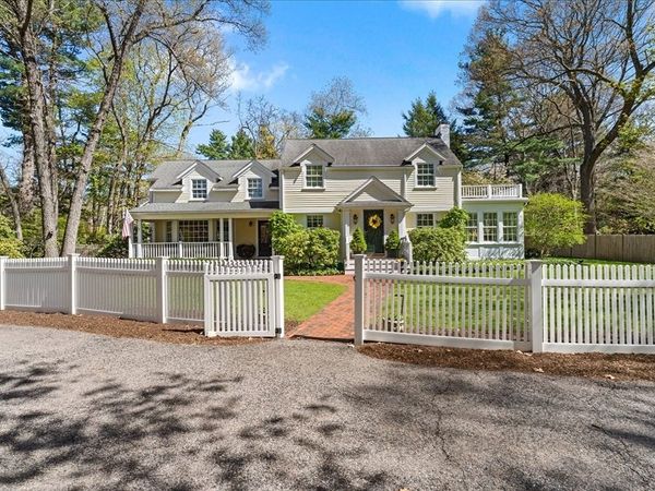 279 Oakland Street, Wellesley, MA 02481