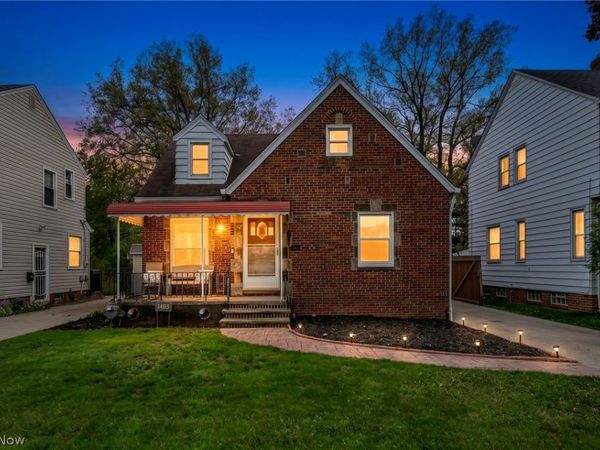 1403 Tuxedo Avenue, Parma, OH 44134