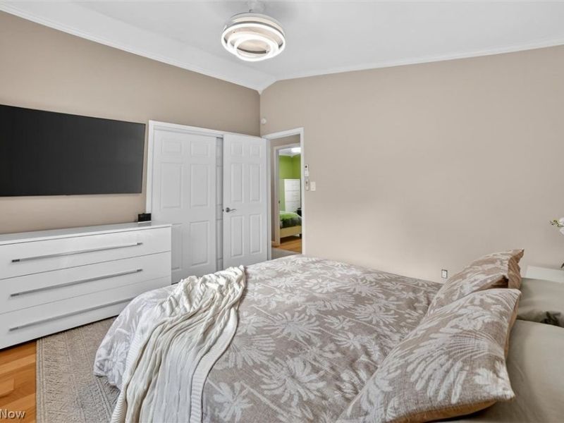 1178 Golden Gate Boulevard, Mayfield Heights, OH 44124 Photo 15