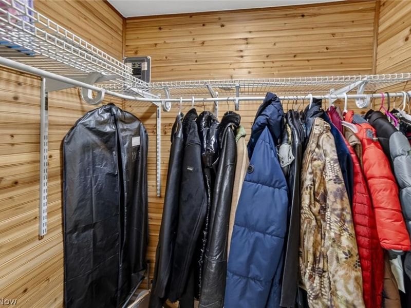 1178 Golden Gate Boulevard, Mayfield Heights, OH 44124 Photo 29