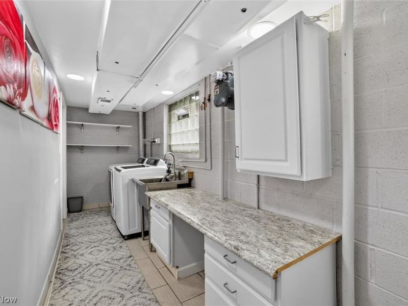 1178 Golden Gate Boulevard, Mayfield Heights, OH 44124 Photo 30