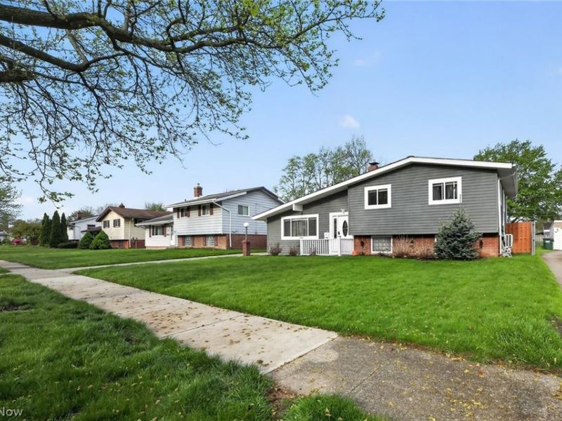 1178 Golden Gate Boulevard, Mayfield Heights, OH 44124 Photo 37