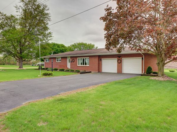 310 E 3rd Street, Tampico, IL 61283