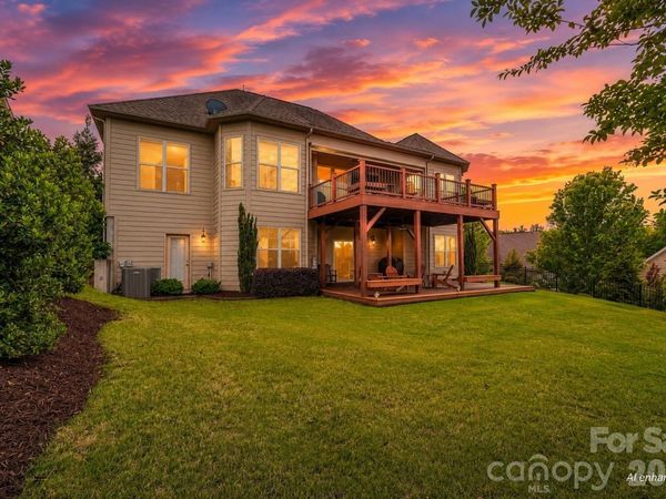 14503 Crest Court, Charlotte, NC 28278