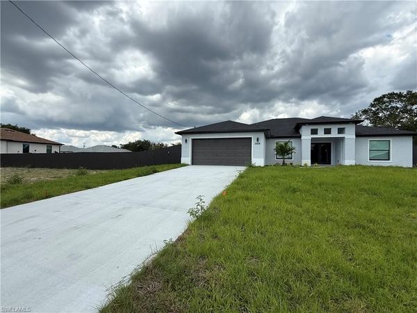 2804 46th ST SW, LEHIGH ACRES, FL 33976