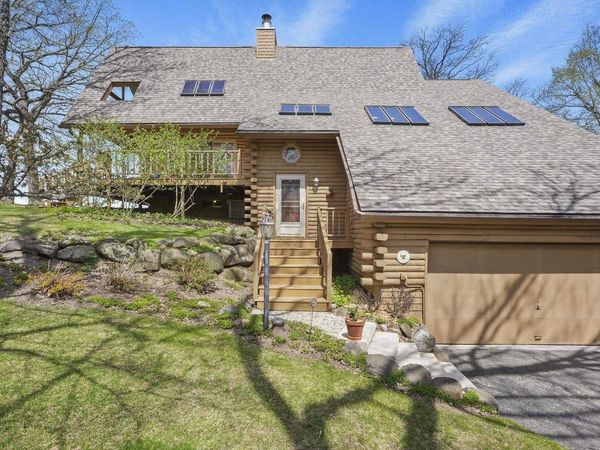 6421 Woodland Trail, Dane, WI 53529
