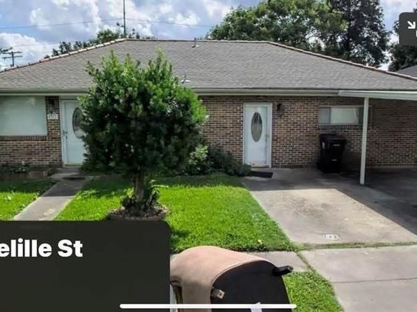 2317 DELILLE Street, Chalmette, LA 70043