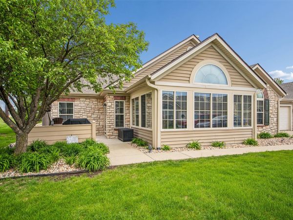 3305 SE Glenstone Drive, Unit 234, Grimes, IA 50111
