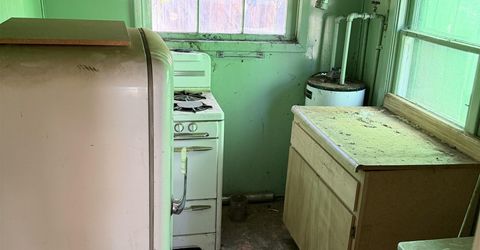 210 & 212 Ninth Street, Westwood, CA 96137 Photo