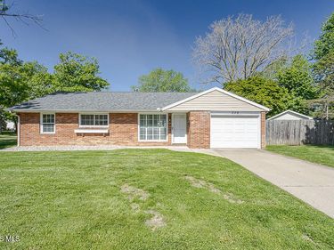339 Wilkshire Drive, Waterville, OH 43566