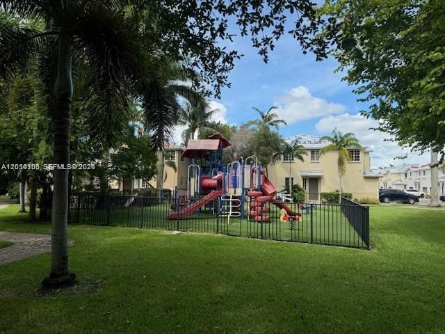 21111 NW 14th Pl, Unit 2-33, Miami Gardens, FL 33169 Photo