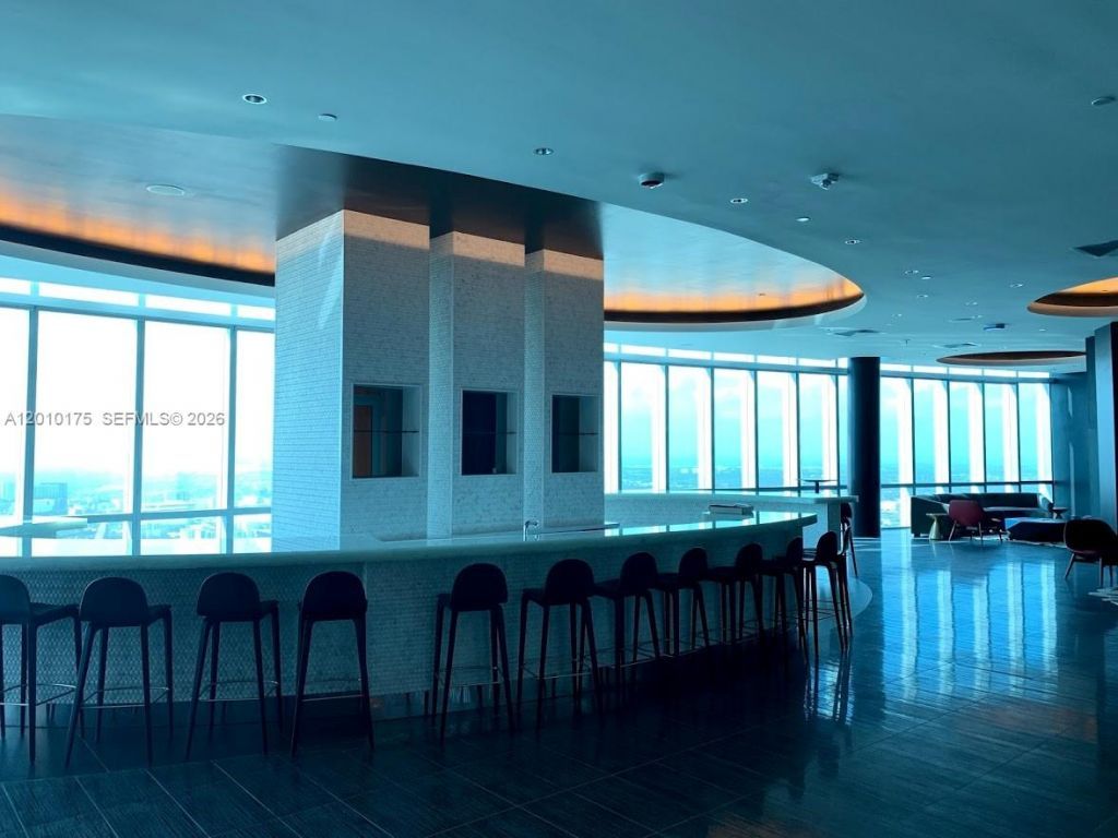 851 NE 1st Ave , Unit 2700, Miami, FL 33132 Photo