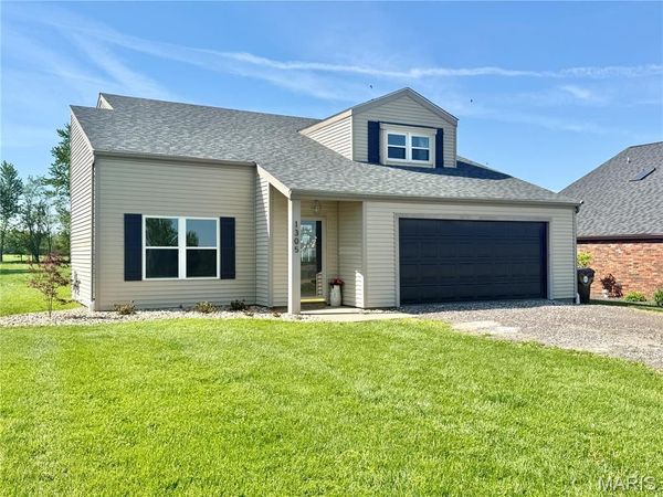 1305 W New Street, Palmyra, MO 63461