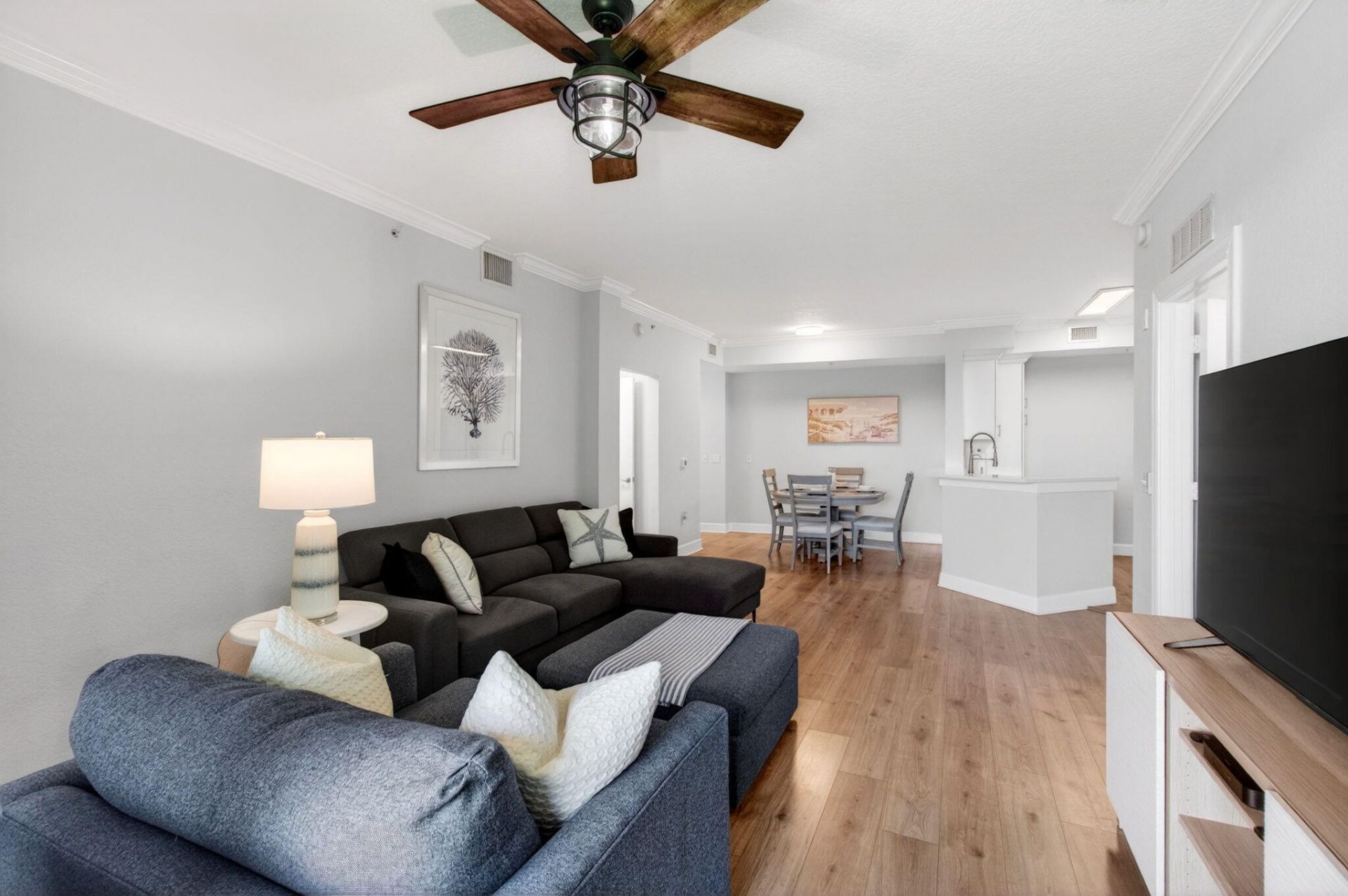 1660 Renaissance Commons Boulevard, Unit 2207, Boynton Beach, FL 33426 Photo