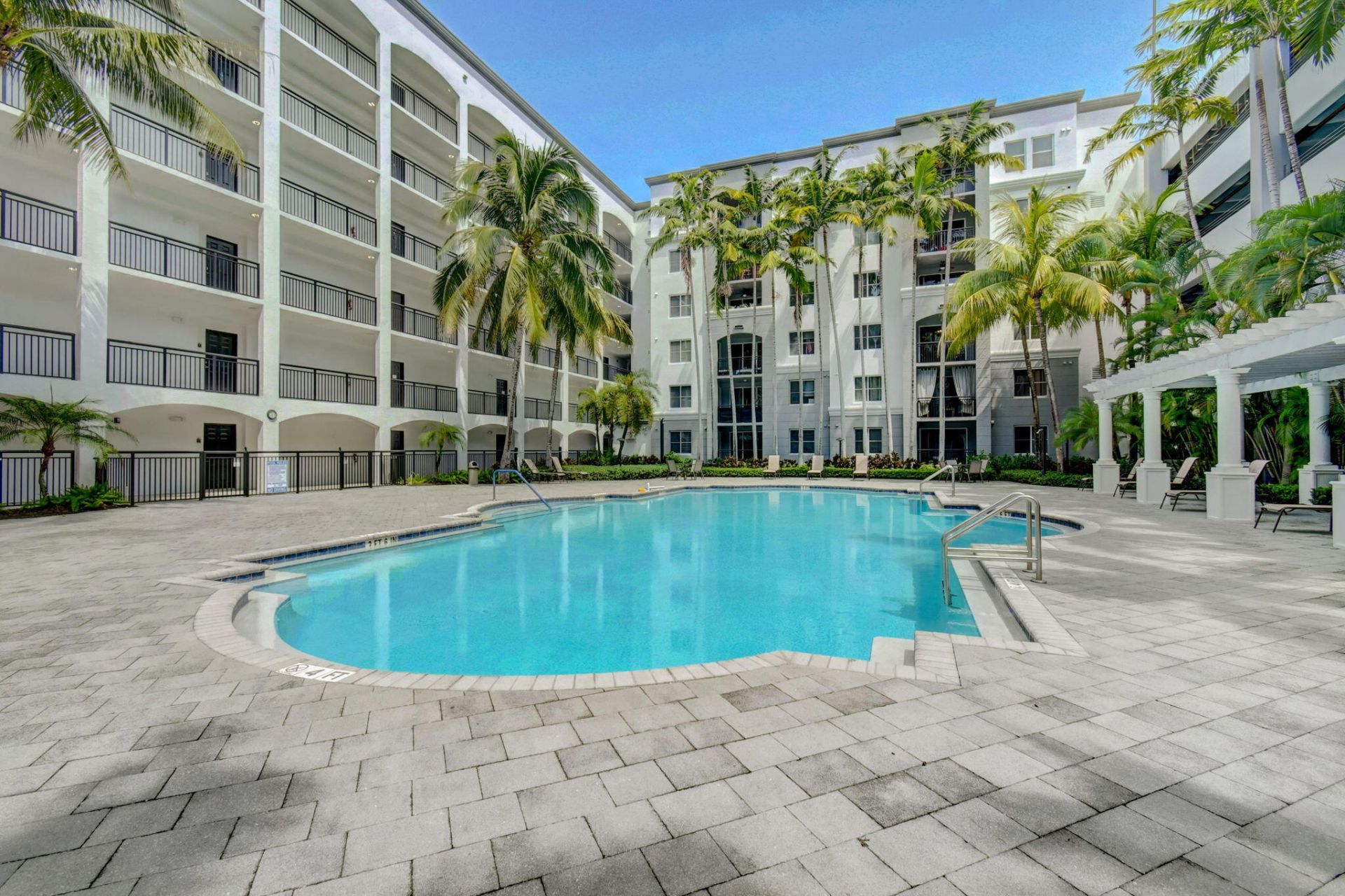 1660 Renaissance Commons Boulevard, Unit 2207, Boynton Beach, FL 33426 Photo