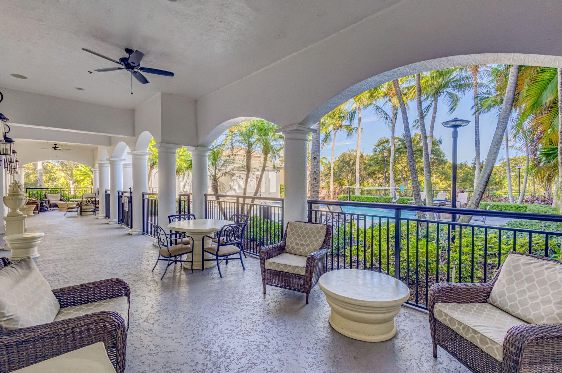 1660 Renaissance Commons Boulevard, Unit 2207, Boynton Beach, FL 33426 Photo