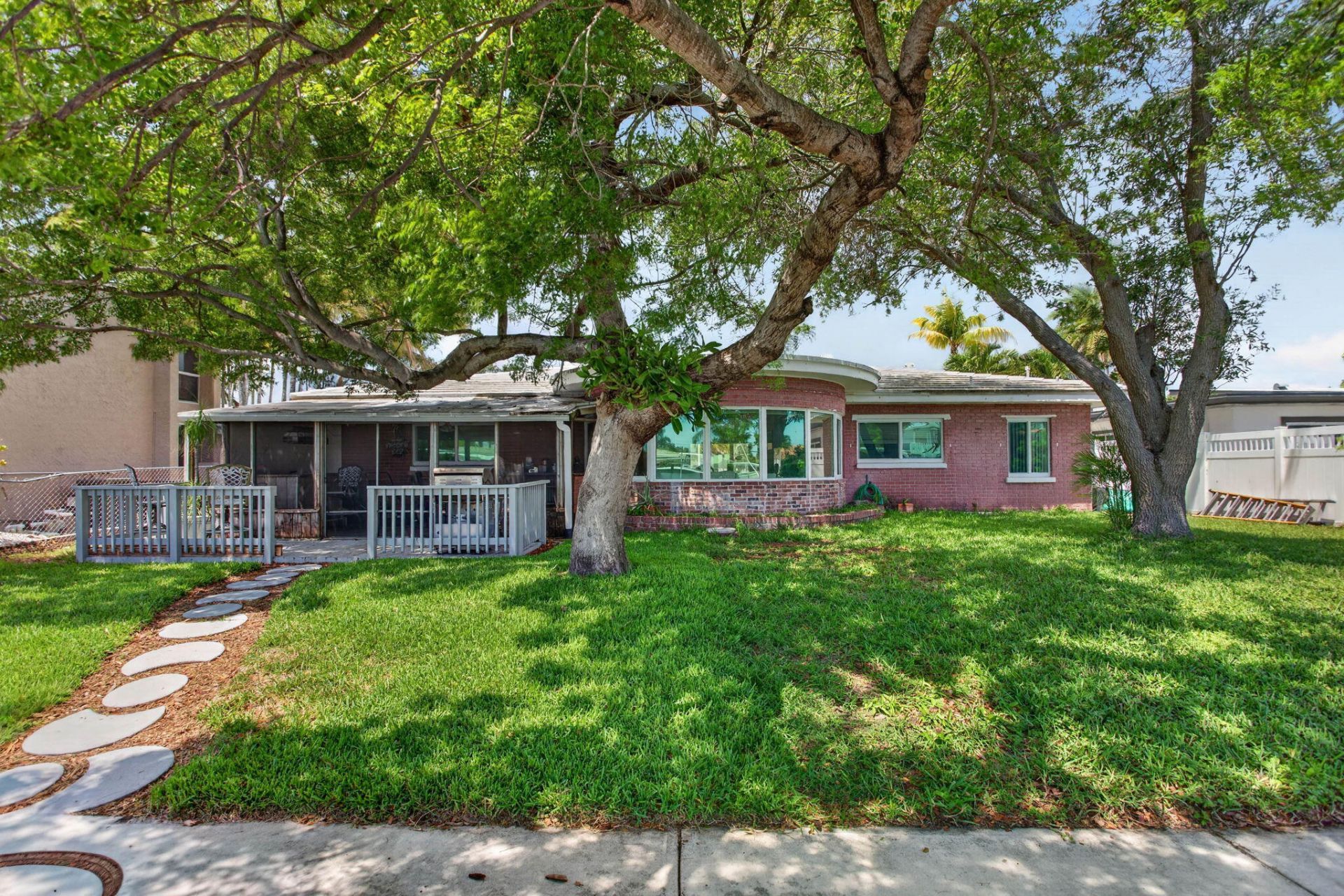 420 SE 14th Avenue, Pompano Beach, FL 33060 Photo