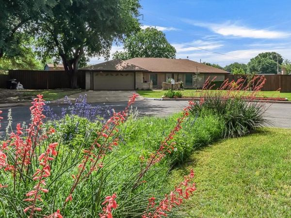 4513 Charles Court, Benbrook, TX 76116