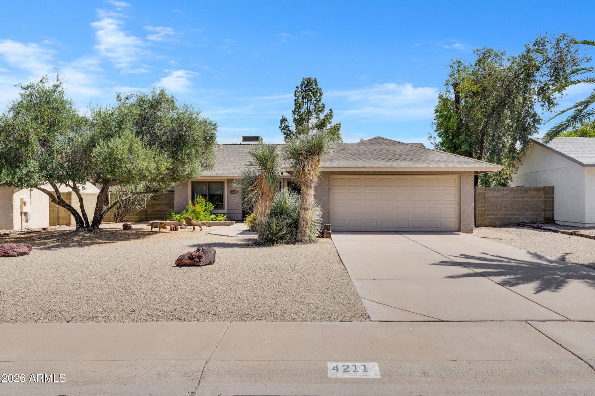 4211 E Ahwatukee Drive, Phoenix, AZ 85044 Main Photo