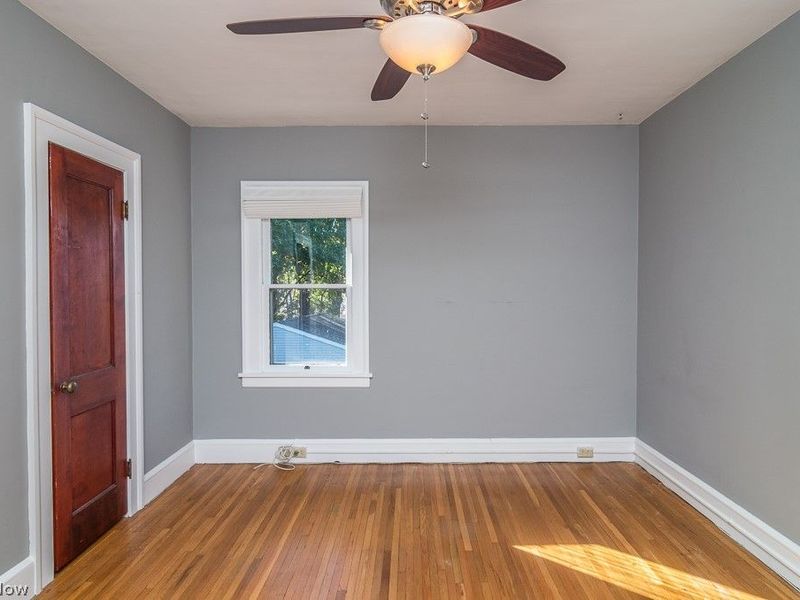 1252 Summit Avenue , Lakewood, OH 44107 Photo 10