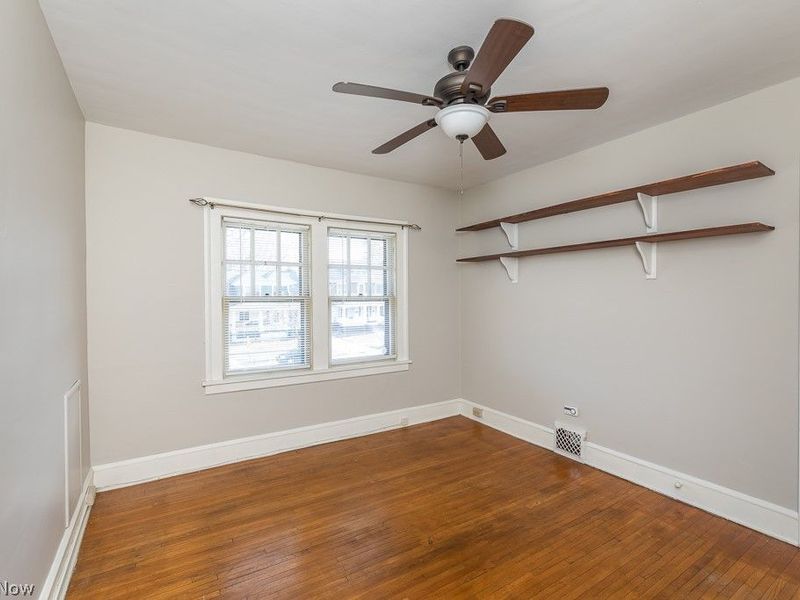 1252 Summit Avenue , Lakewood, OH 44107 Photo 16