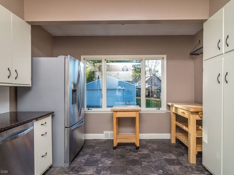 1252 Summit Avenue , Lakewood, OH 44107 Photo 6