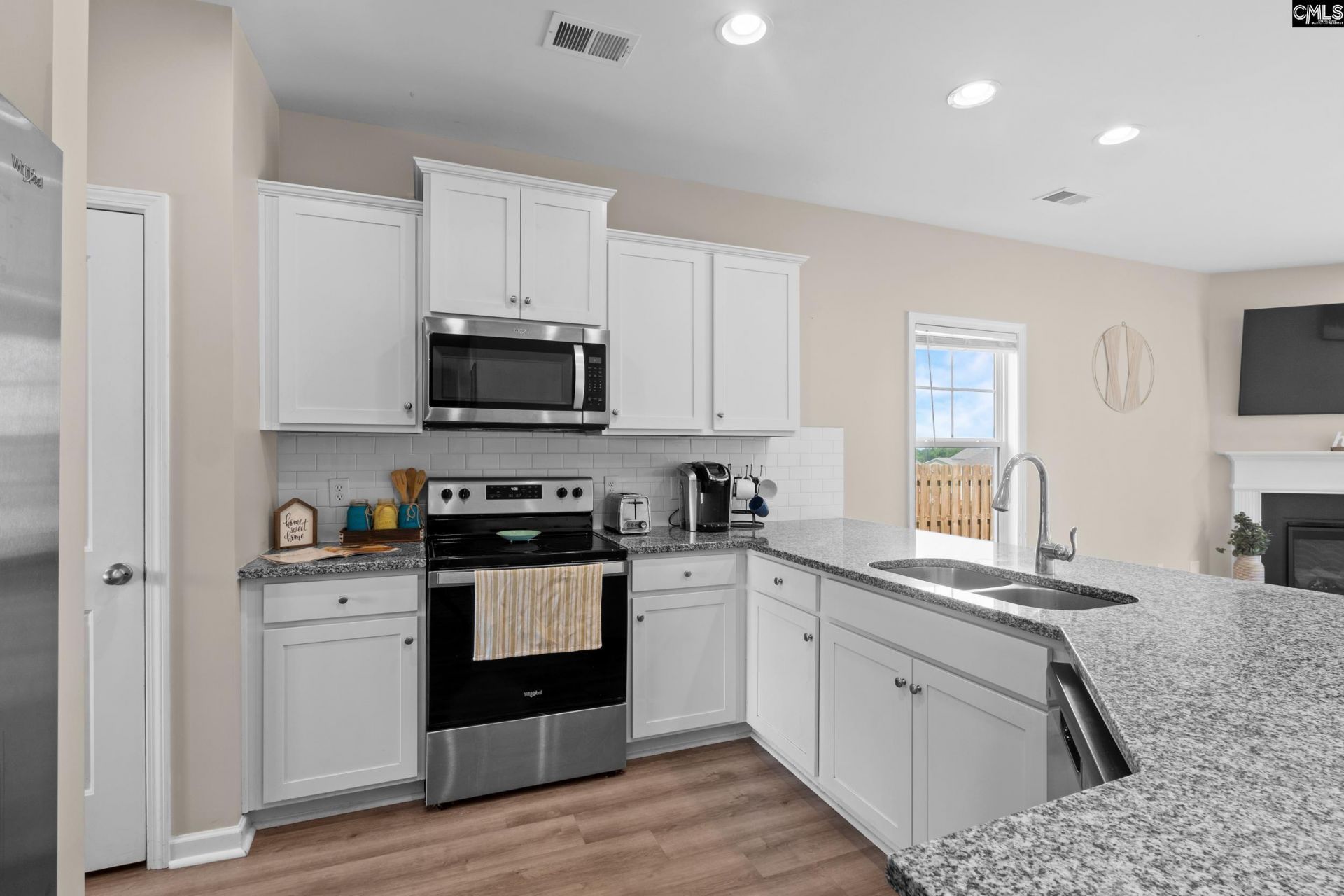 22 Eastfield Drive  Photo 10