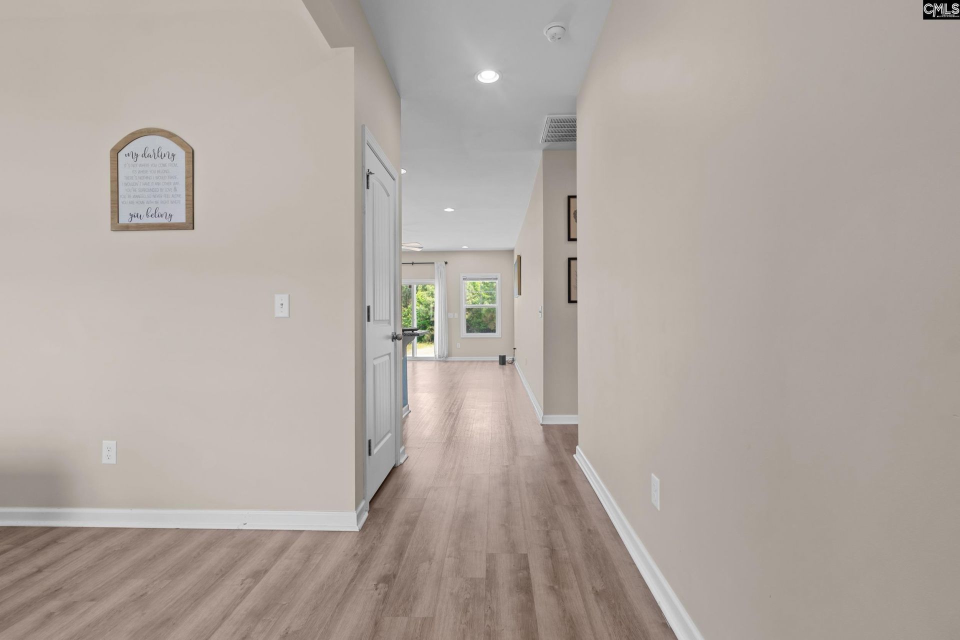 22 Eastfield Drive Photo 4