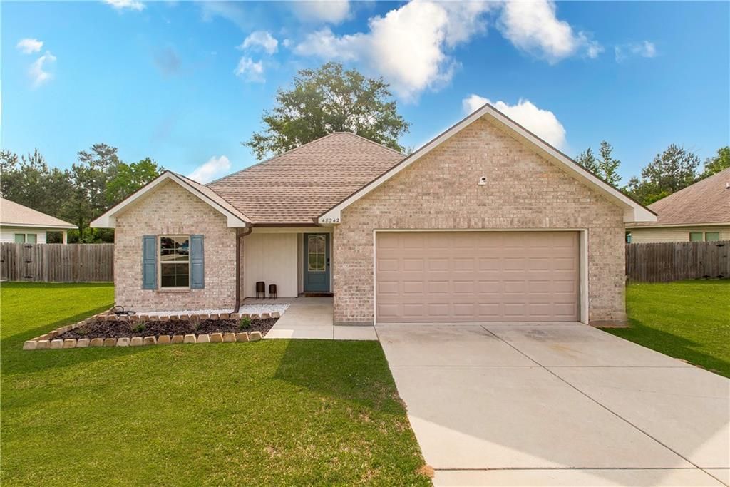 48242 LABONTE Lane, Tickfaw, LA 70466