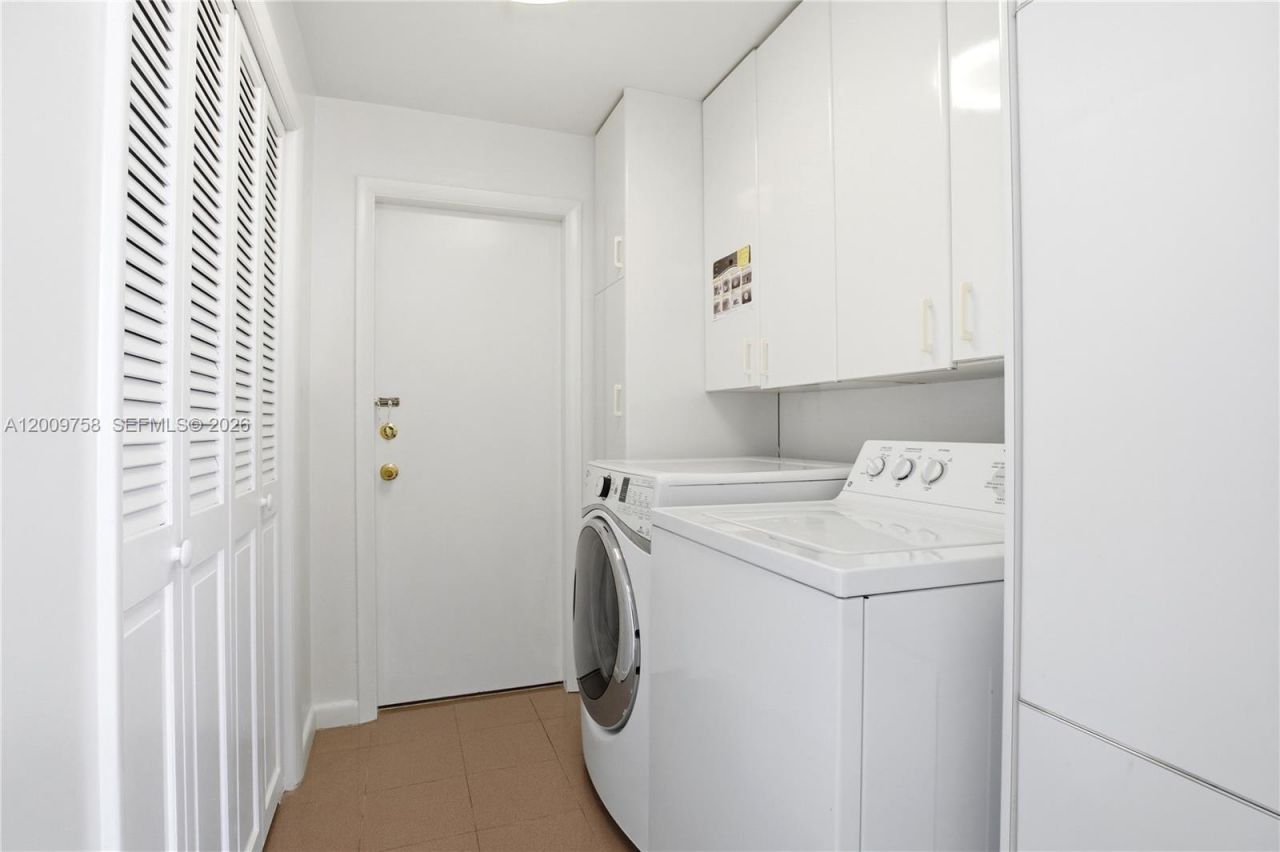 605 Ocean Dr , Unit 7L, Key Biscayne, FL 33149 Photo