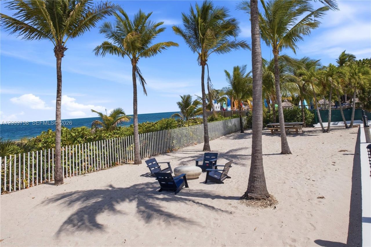 605 Ocean Dr , Unit 7L, Key Biscayne, FL 33149 Photo