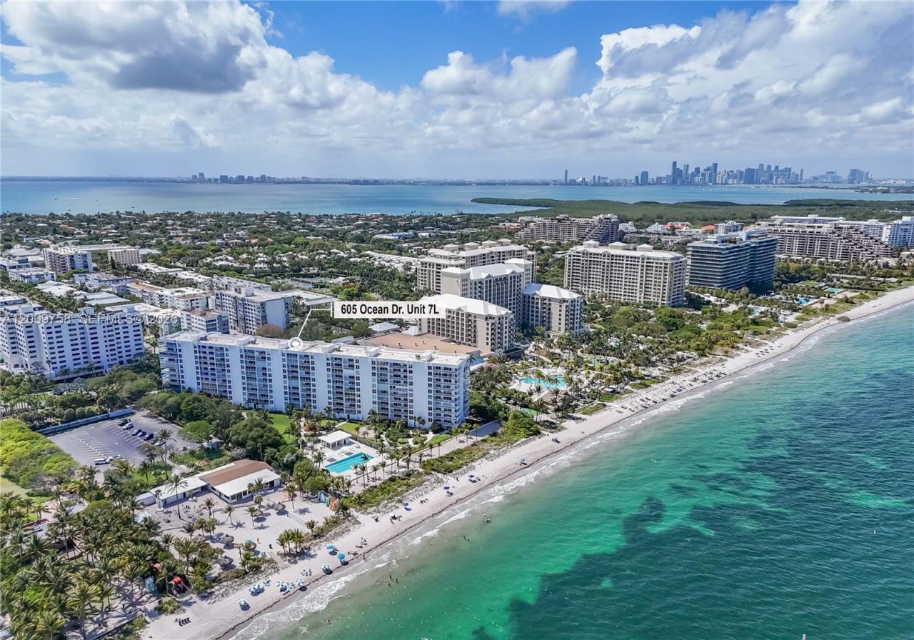 605 Ocean Dr , Unit 7L, Key Biscayne, FL 33149 Photo
