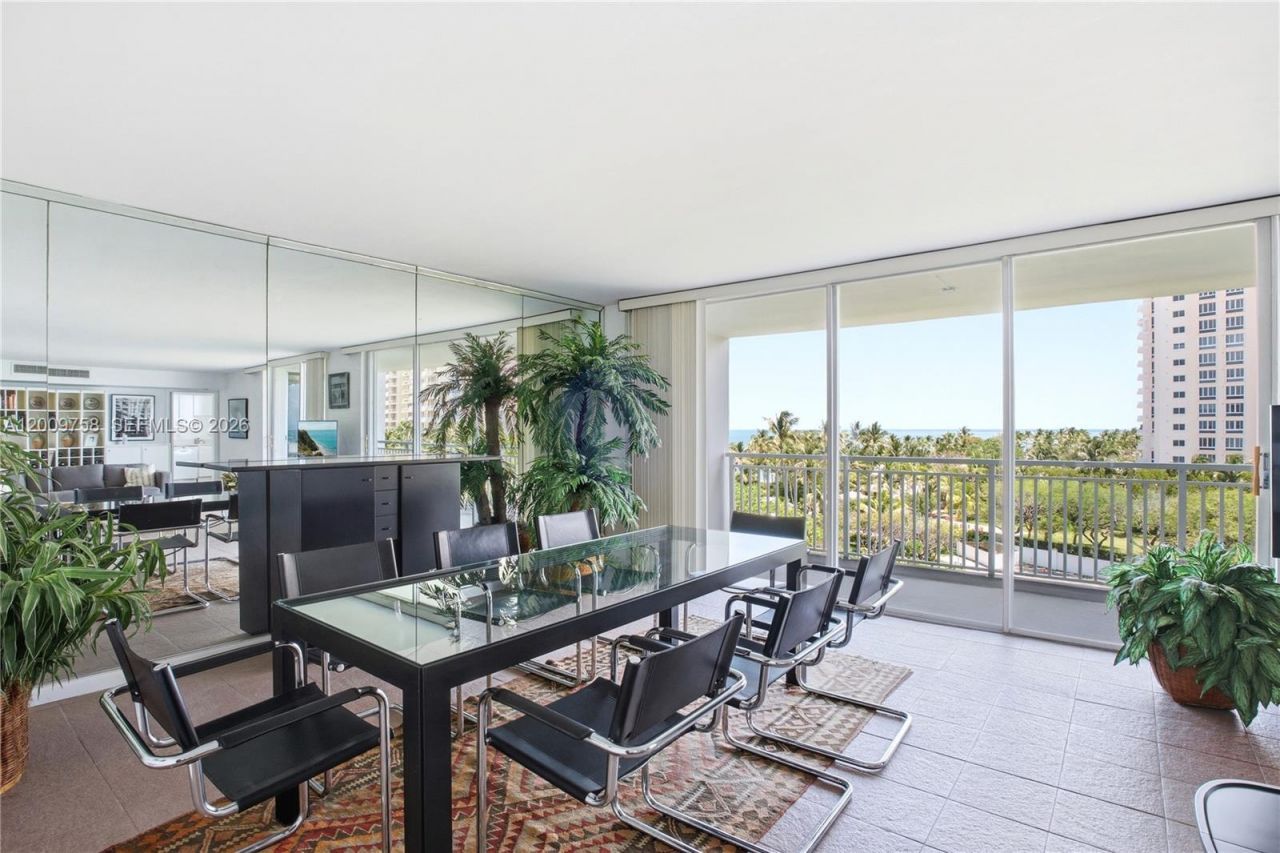 605 Ocean Dr , Unit 7L, Key Biscayne, FL 33149 Photo